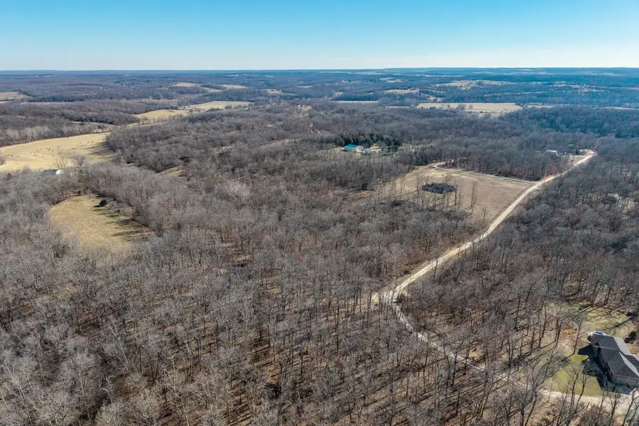 000 Thousand Oaks Drive, Niangua, MO 65713 - Image #2
