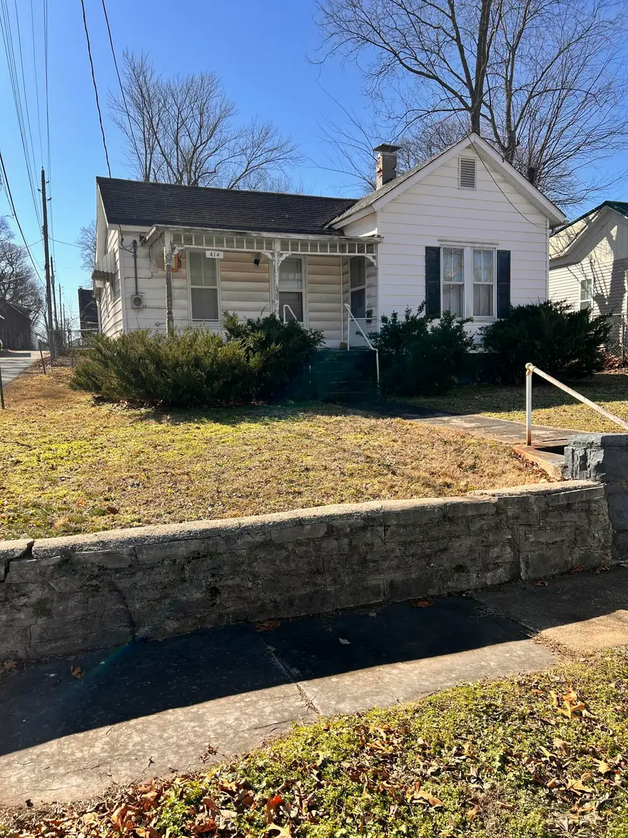 414 Pine Street, Carthage, MO 64836 - #2