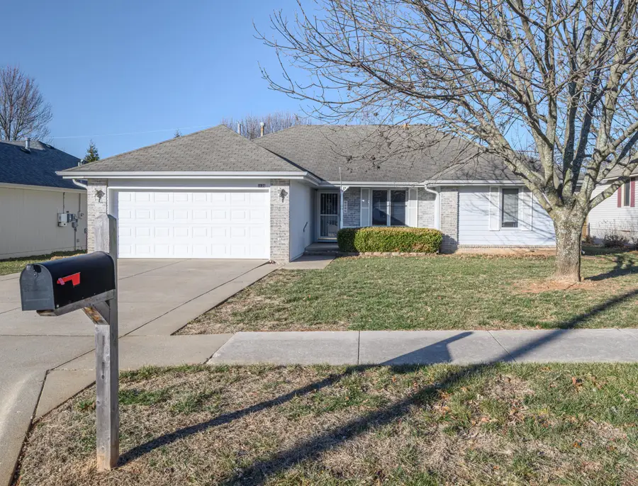 3135 S Newton Avenue, Springfield, MO 65807 - Image #2