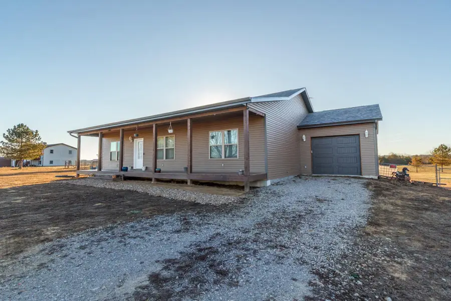 22135 Oriole Lane, Lebanon, MO 65536 - Image #3