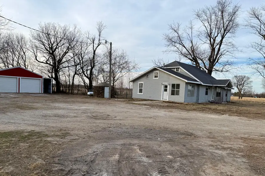 20720 Kodiak Road, Goodman, MO 64843 - #2