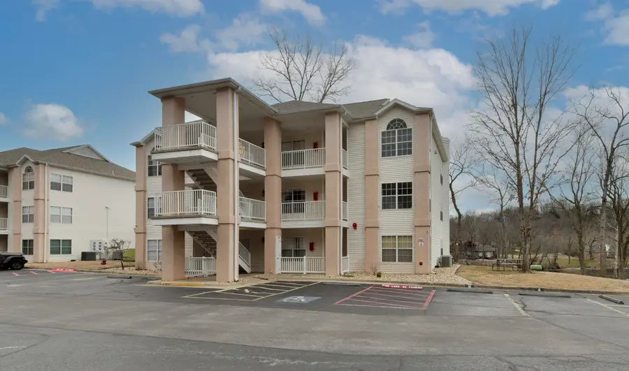 77 Anglers Pointe Drive #3, Branson, MO 65616 - Image #2