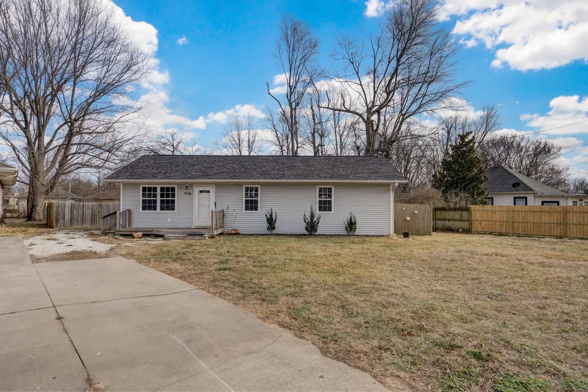 1936 N Golden Avenue, Springfield, MO 65802 - #1