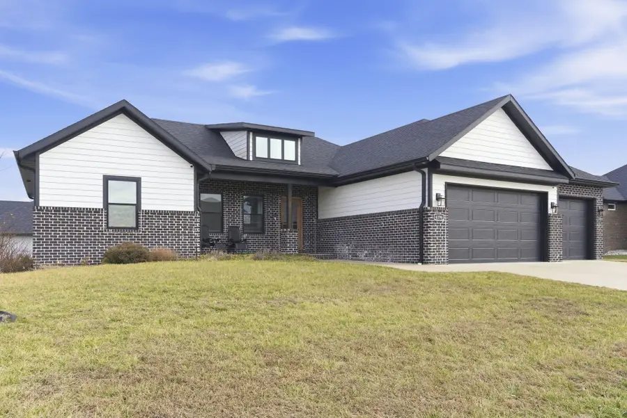4196 Madrid Avenue, Ozark, MO 65721 - Image #3