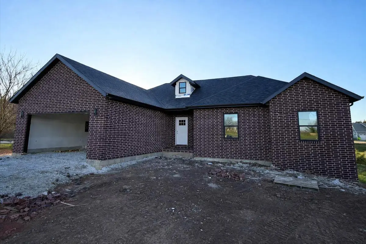 633 S Madalyn Drive, Fair Grove, MO 65648 - Image #1