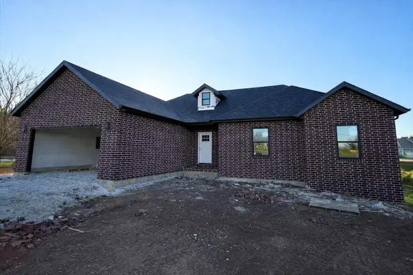 633 S Madalyn Drive, Fair Grove, MO 65648