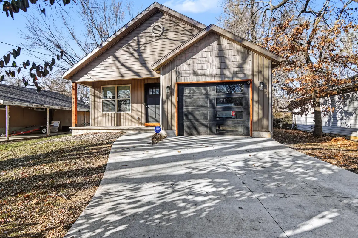 2517 N Prospect Avenue, Springfield, MO 65803 - Image #1