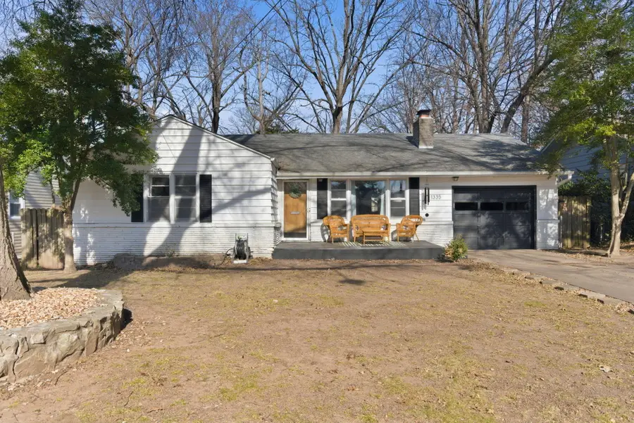 1335 E Cozy Street, Springfield, MO 65804 - #2