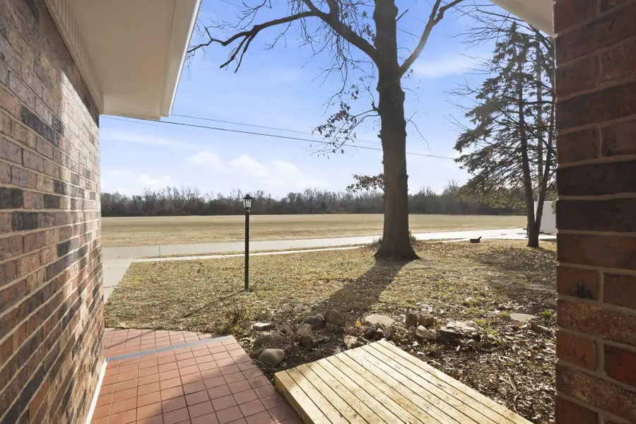 2431 S Kings Avenue, Springfield, MO 65807 - Image #3