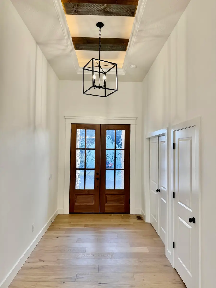 3921 E Woodhue Street, Springfield, MO 65802 - #2