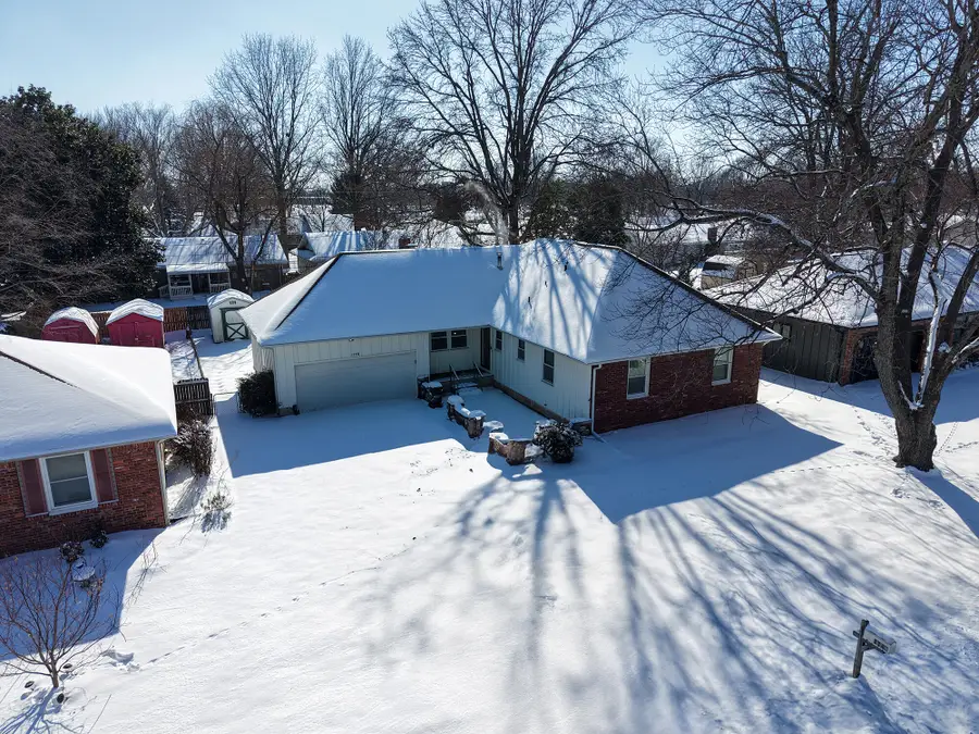 1148 E Woodland Street, Springfield, MO 65807 - #2