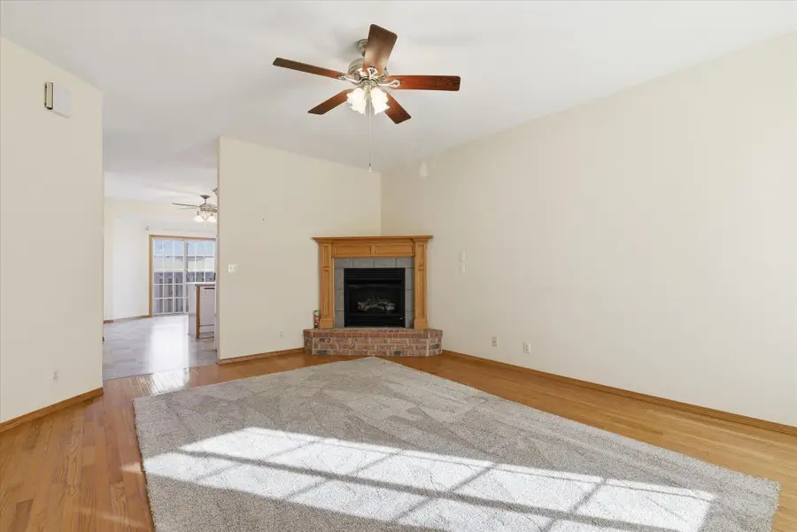 2333 W Chesterfield Boulevard #C, Springfield, MO 65807 - Image #3