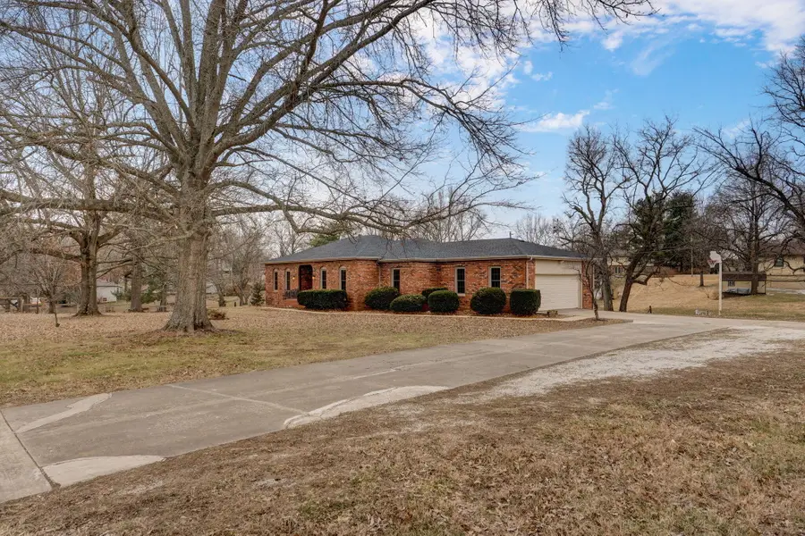 5663 S Farm Road 135, Springfield, MO 65810 - Image #3