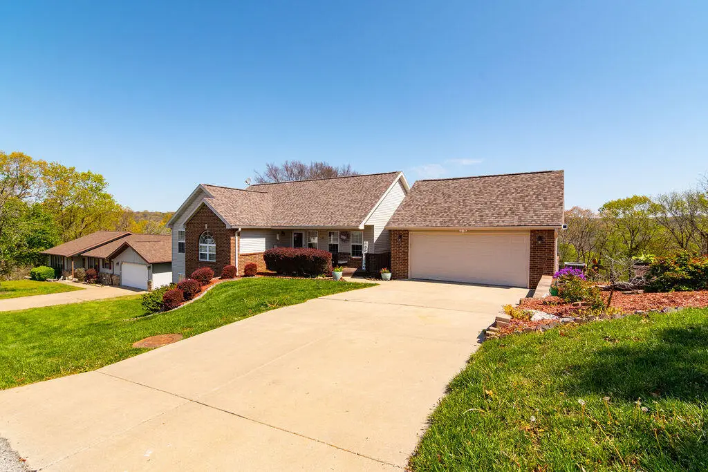 48 Irish Hills Boulevard, Kimberling City, MO 65686 - Image #1