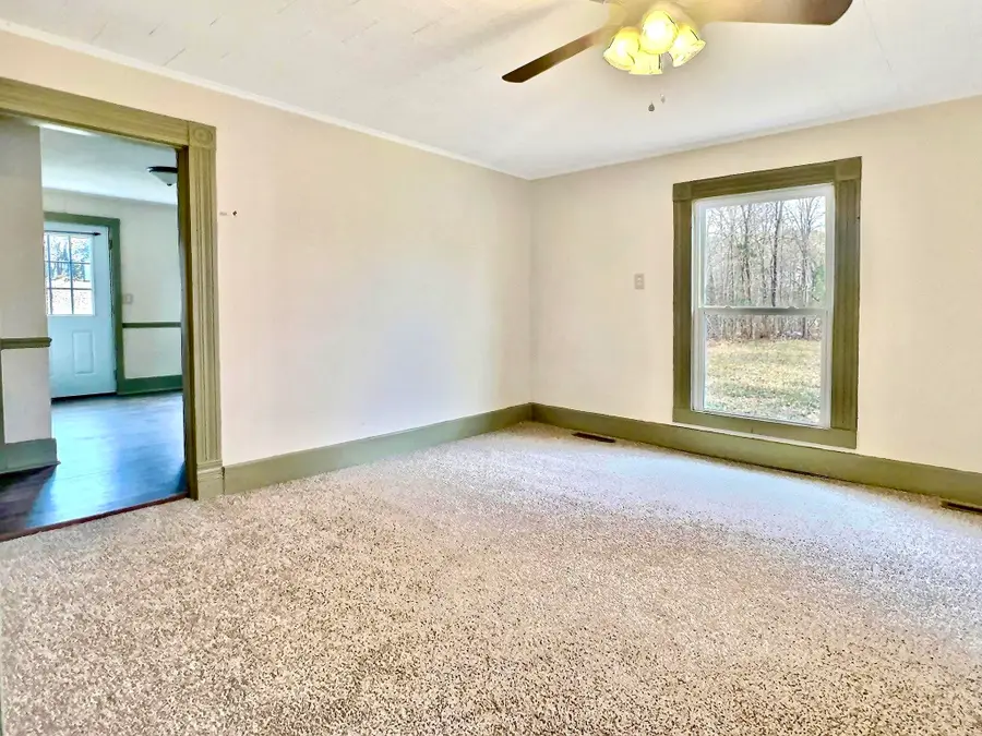 906 E Cale Street, Monett, MO 65708 - Image #2