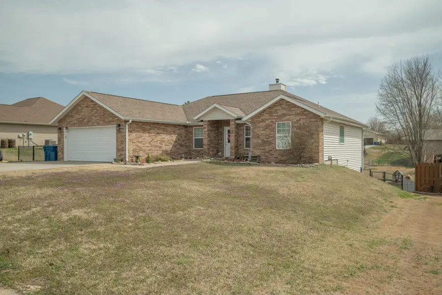 2518 W 29th Street, Joplin, MO 64801 - #2