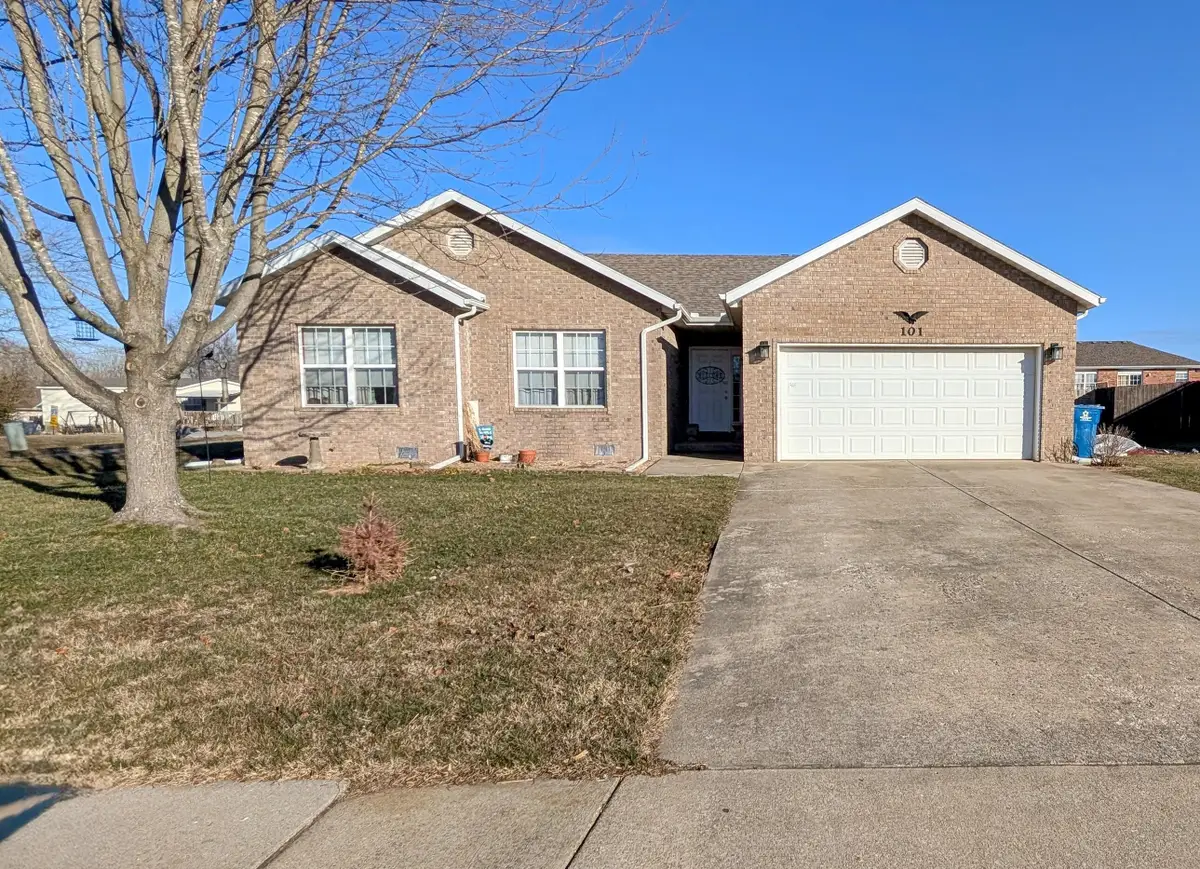 101 E Osage Street, Strafford, MO 65757 - Image #1