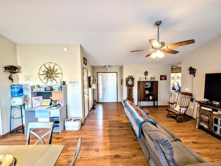 101 E Osage Street, Strafford, MO 65757 - Image #3