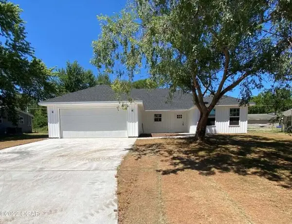 626 S Walker Street, Webb City, MO 64870