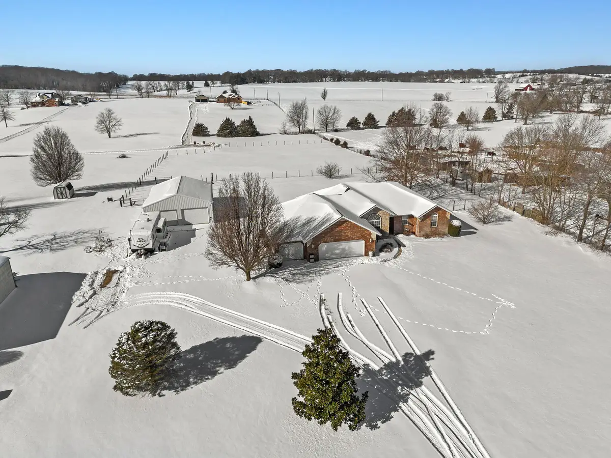 605 Moon Valley Road, Ozark, MO 65721 - Image #1