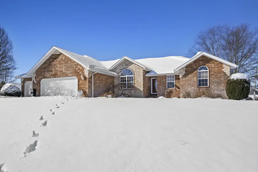 605 Moon Valley Road, Ozark, MO 65721 - Image #2