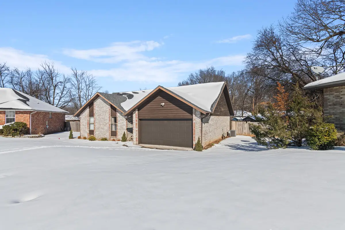 2965 E Belmont Street, Springfield, MO 65802 - #1