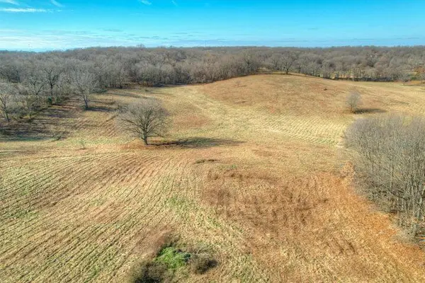 13673 Oakwood Trail - Tract 6 Road, Neosho, MO 64850
