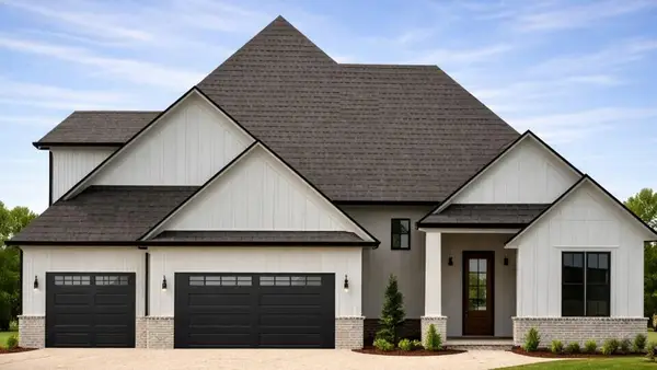 1634 S Pinecone Path, Springfield, MO 65809