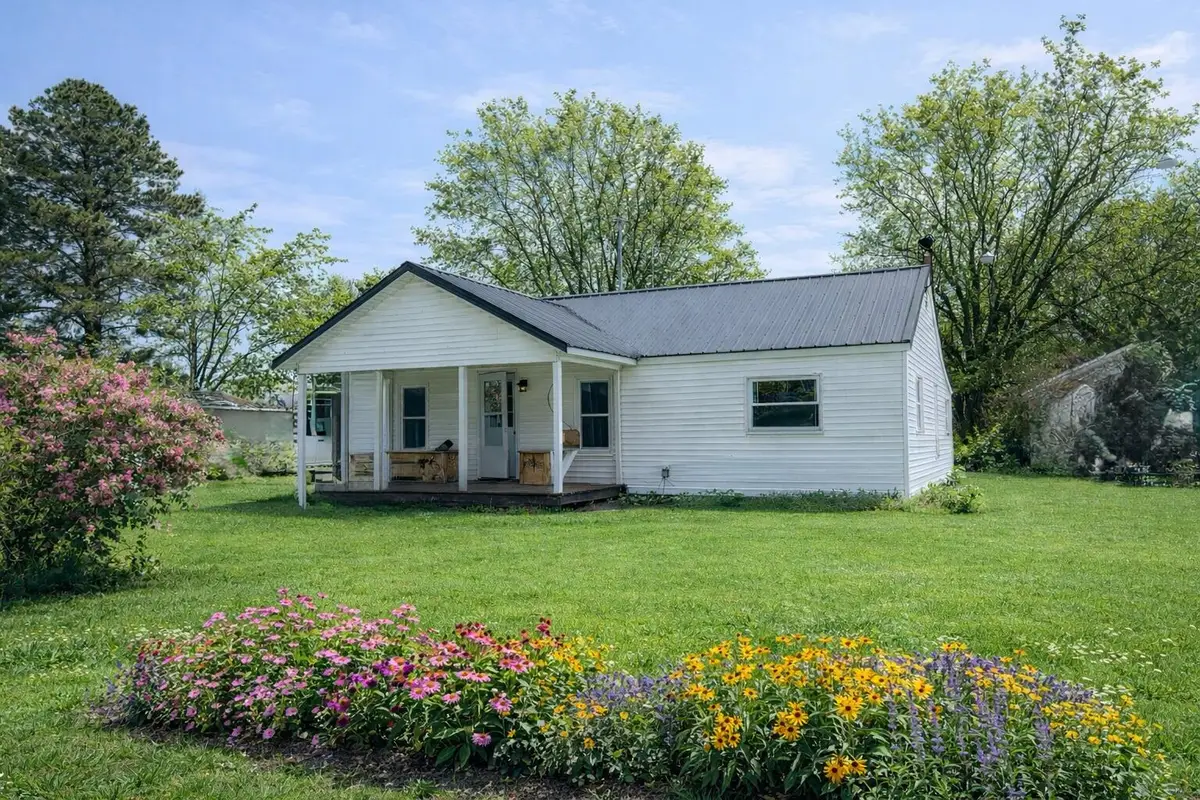 1210 Darrell Street, Mountain Grove, MO 65711 - #1