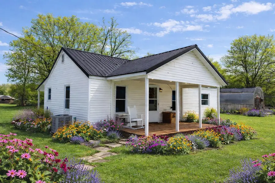 1210 Darrell Street, Mountain Grove, MO 65711 - #3