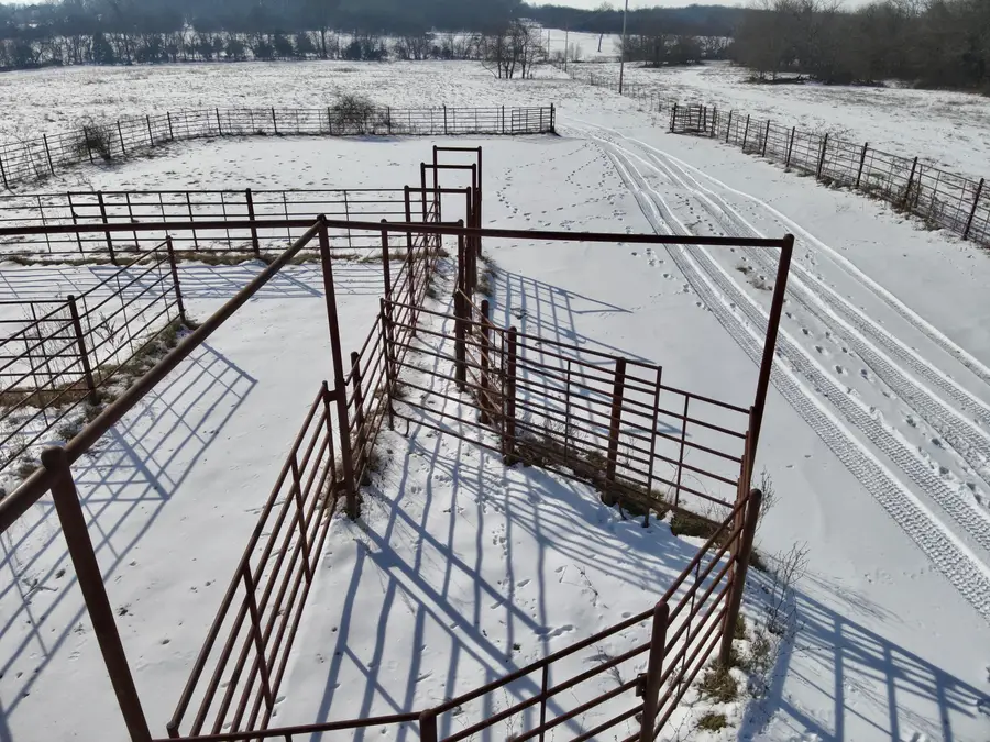 000 32, Bolivar, MO 65613 - Image #3