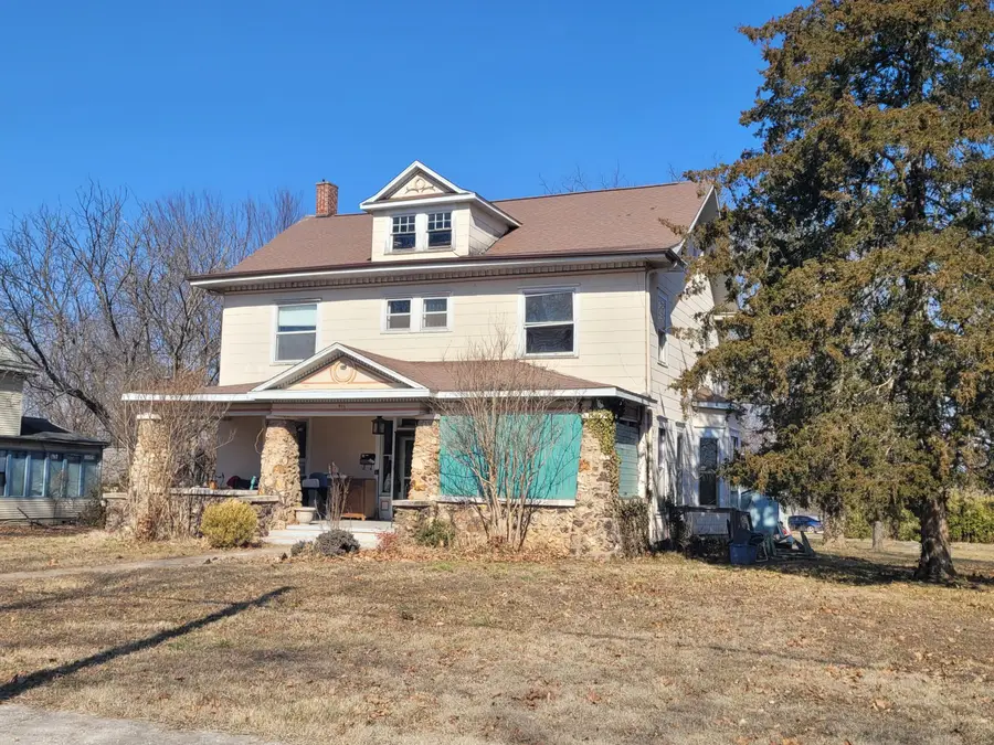 911 Grace Avenue Avenue, West Plains, MO 65775 - #3