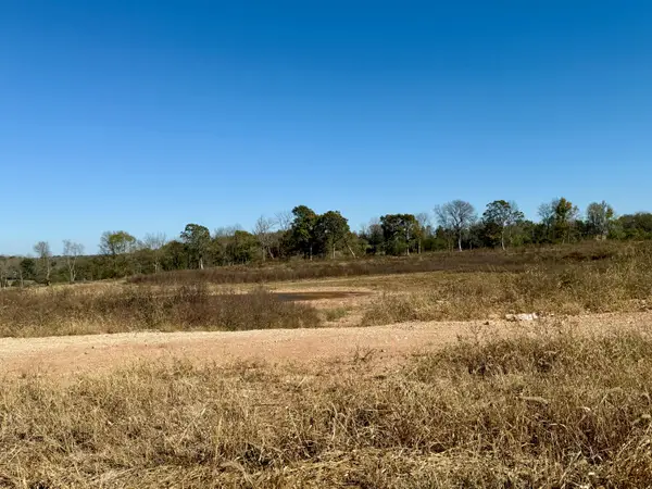 954 S Stonewall Road, Republic, MO 65738