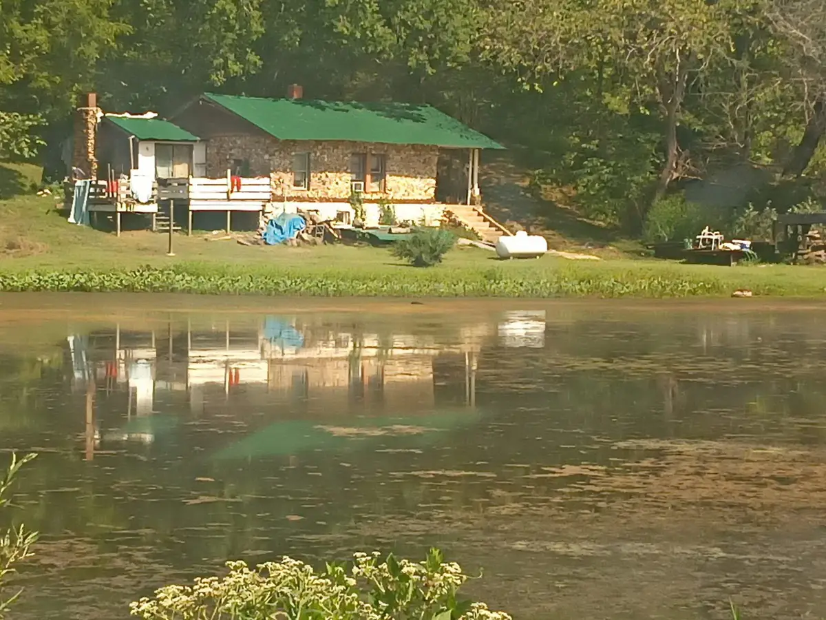 15889 County Road 302, Eminence, MO 65466 - #1