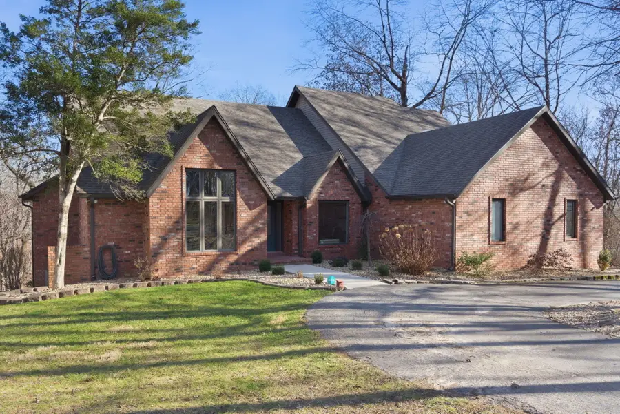 758 N Dogwood Court, Nixa, MO 65714 - #2