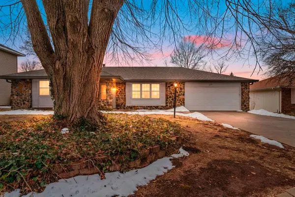 1512 E Hanover Street, Springfield, MO 65804