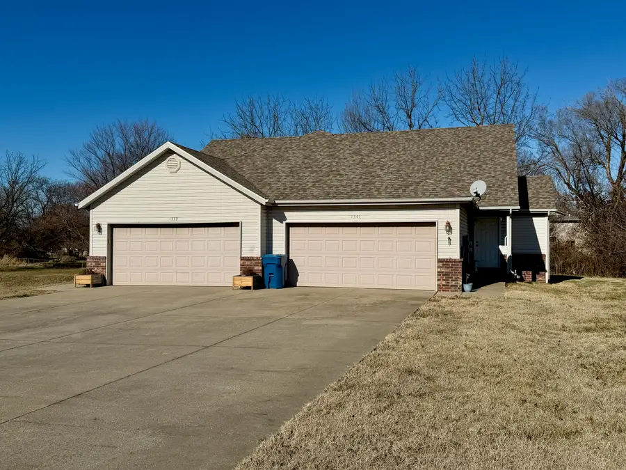 1339-1341 E Mcclernon Street, Springfield, MO 65803 - #2