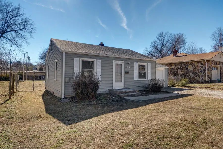 1926 E Elm Street, Springfield, MO 65802 - #3