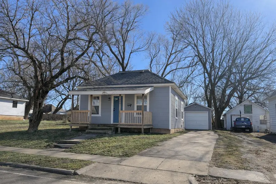 920 W Brower Street, Springfield, MO 65802 - #2