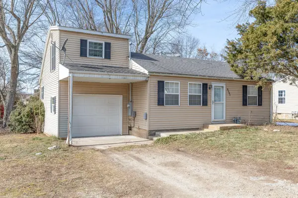 1416 N Central Avenue, Monett, MO 65708