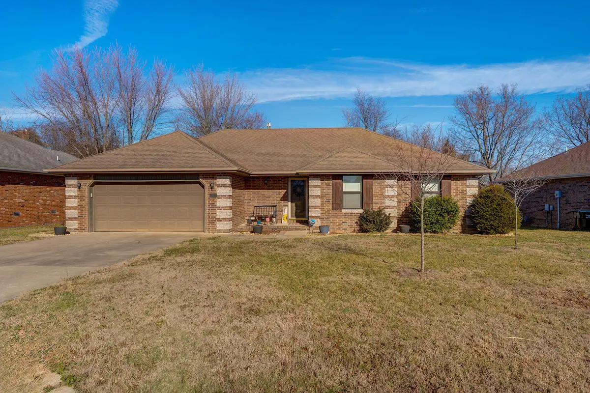 3569 W Cardinal Drive, Springfield, MO 65810 - Image #1