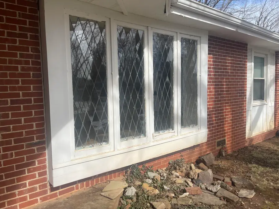 1853 E Greenwood Street, Springfield, MO 65804 - Image #3