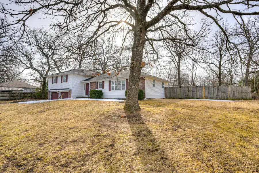 2362 E Yuma Street, Joplin, MO 64801 - #3