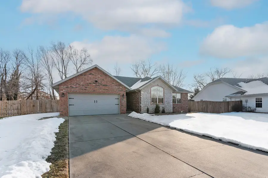 5678 S Fairview Avenue, Springfield, MO 65810 - Image #2