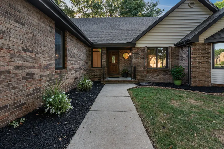 2340 S Nolting Avenue, Springfield, MO 65807 - Image #3