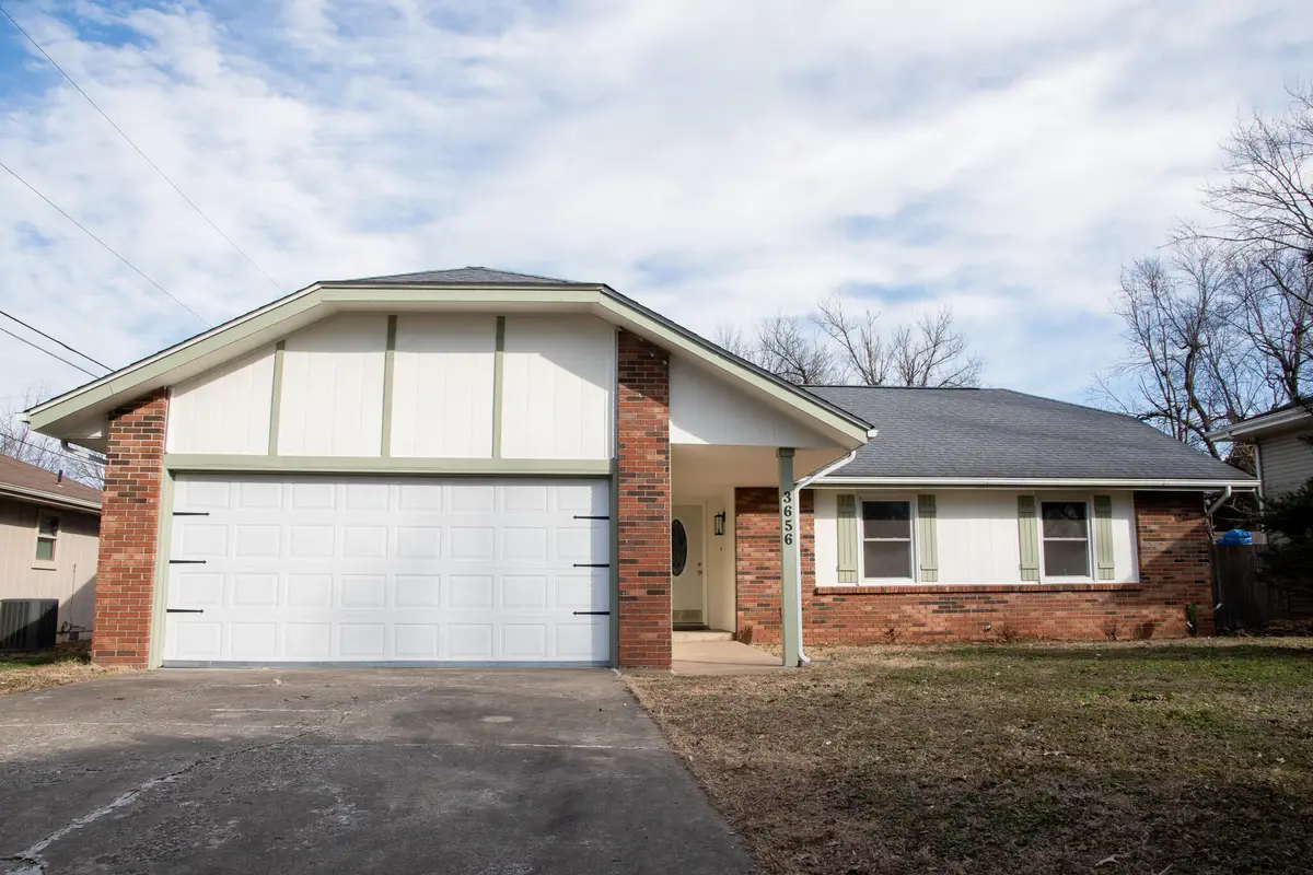 3656 S Westwood Avenue, Springfield, MO 65807 - Image #1