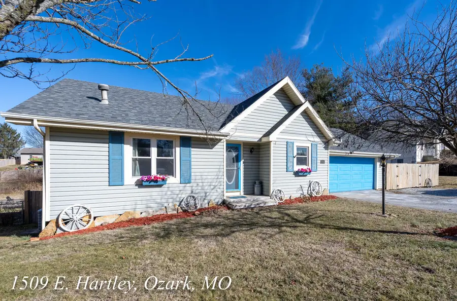1509 E Hartley Street, Ozark, MO 65721 - #2