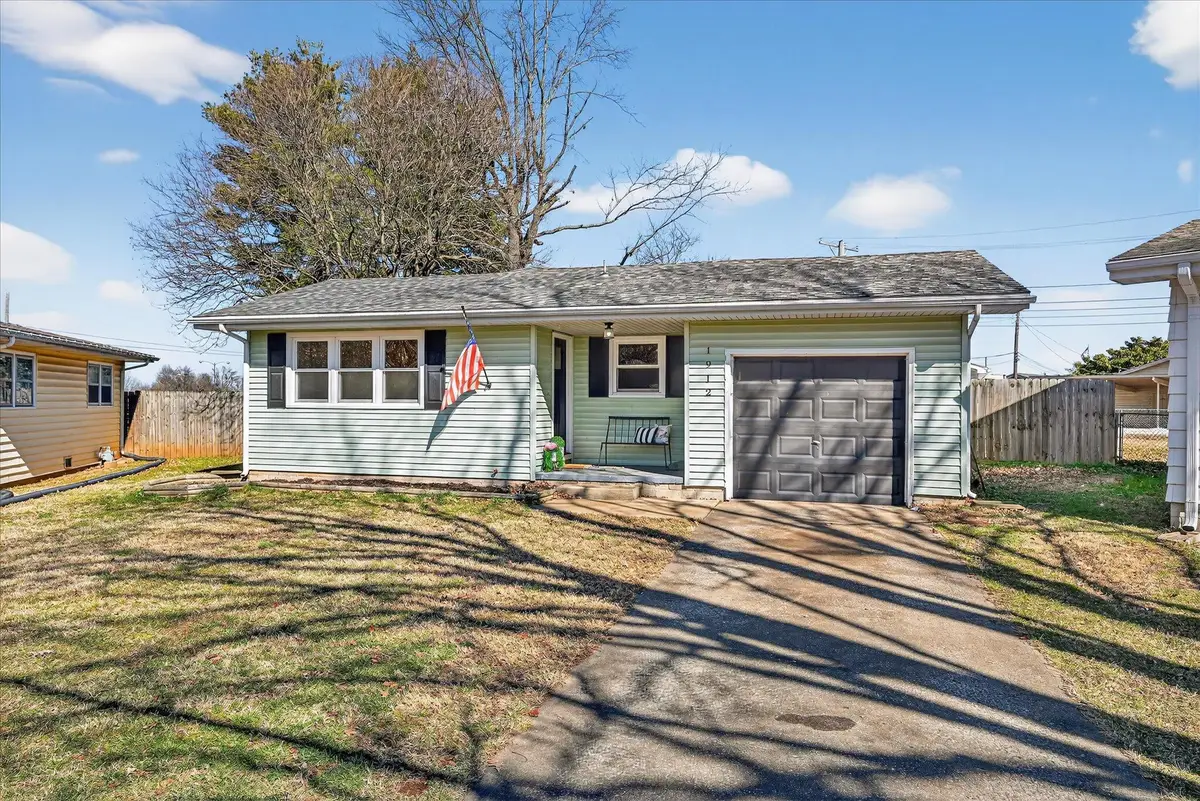 1912 S Lancaster Avenue, Springfield, MO 65807 - #1