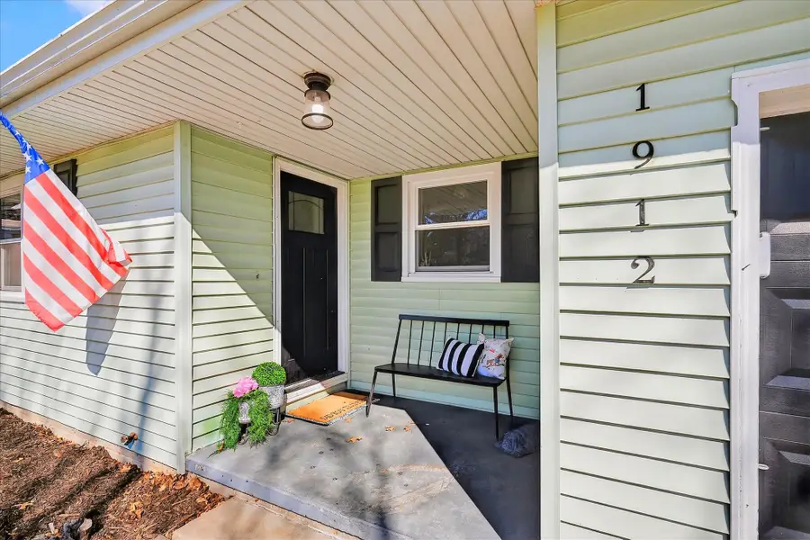 1912 S Lancaster Avenue, Springfield, MO 65807 - #3