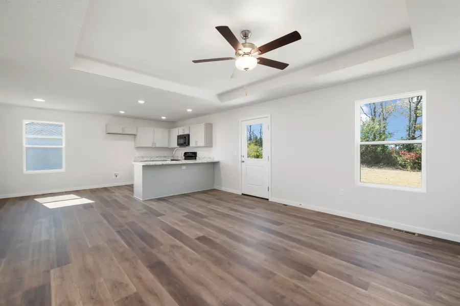 1696 Cash Dr Drive, Mount Vernon, MO 65712 - #2